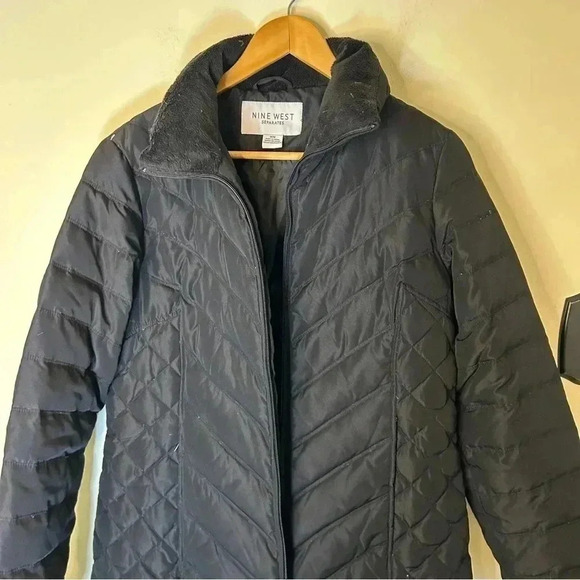 Nine West Full Zip Black Down Filled Puffer Coat - Picture 3 of 6